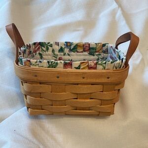 1997 Longaberger Tea Basket with Leather Handles
